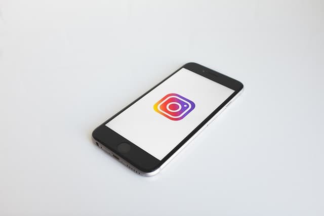 Barinsta – an Alternative to Instagram Without Surveillance